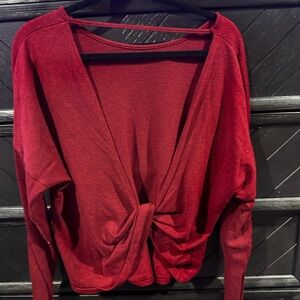 Open twist back long sleeve